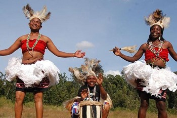 Geotours Nairobi Bomas of Kenya_10eb3_md.jpg